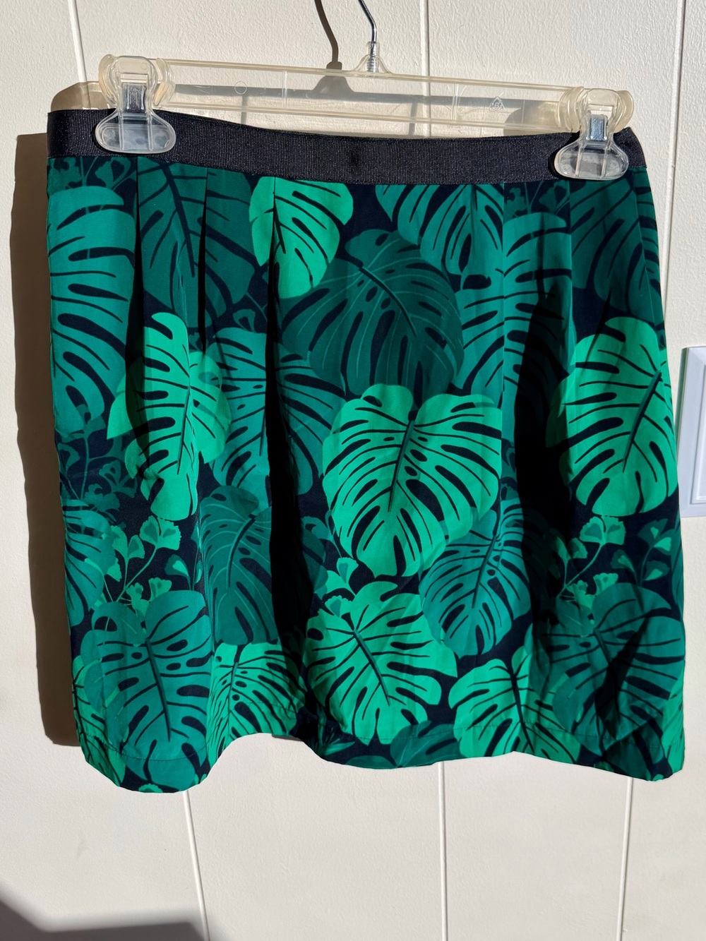 Banana Republic Monstera Green Tropical Leaf Print Mini Skirt